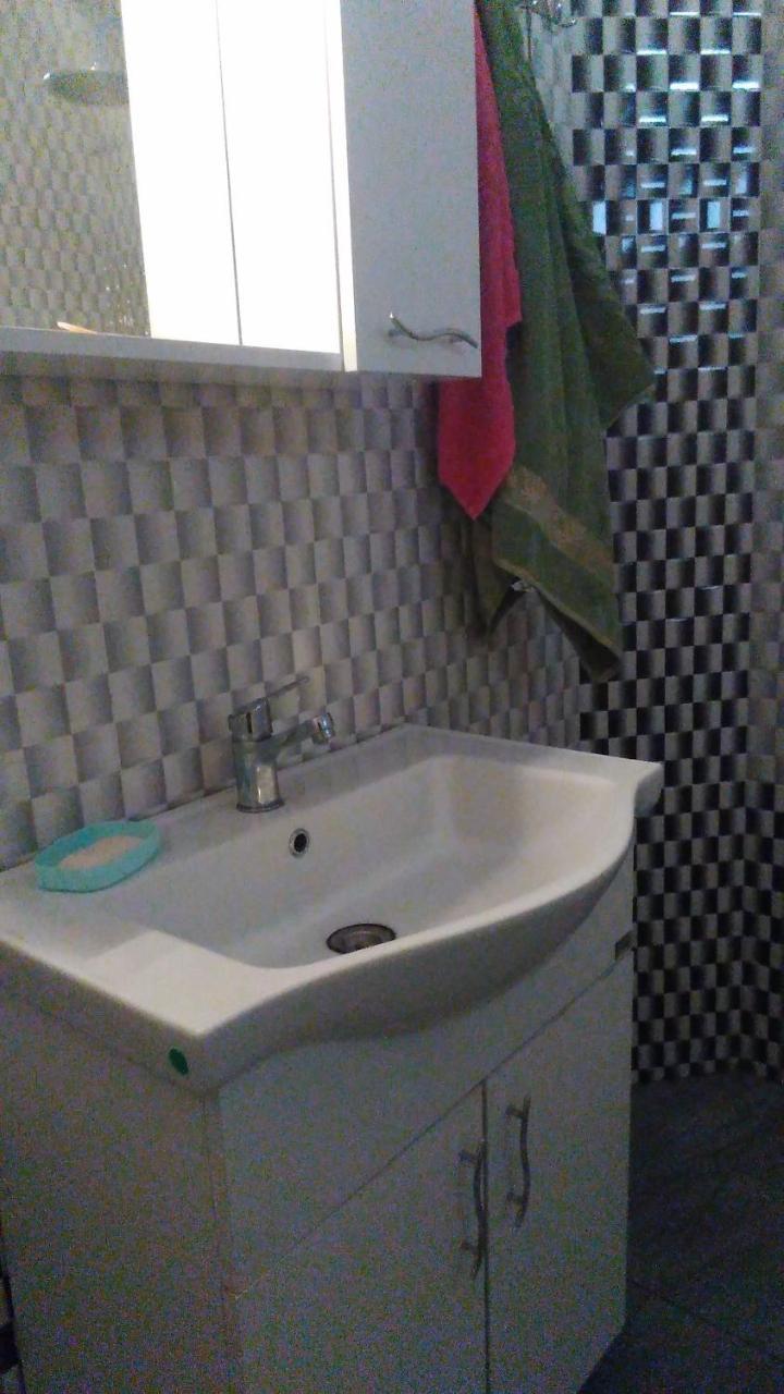 Mti House Otel Kvesheti Dış mekan fotoğraf